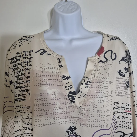 Valentine's Vibes Vintage Inspired Cream Tunic Blouse 3X - Picture 2 of 9